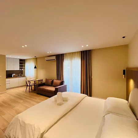 Center Hideaway Lejlighed Tirana