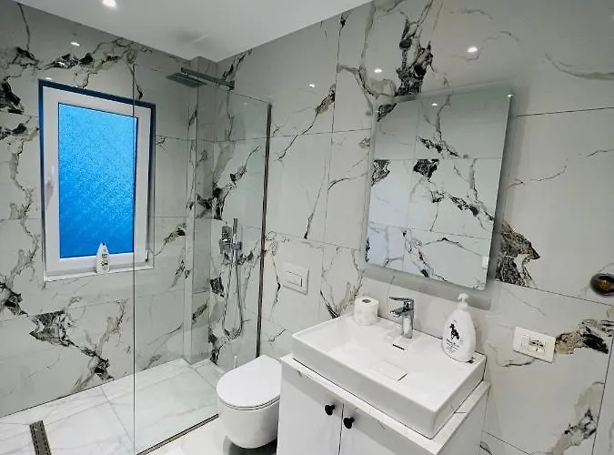 Center Hideaway Apartment Tirana